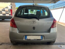 Toyota Yaris 1.0 Active pieno